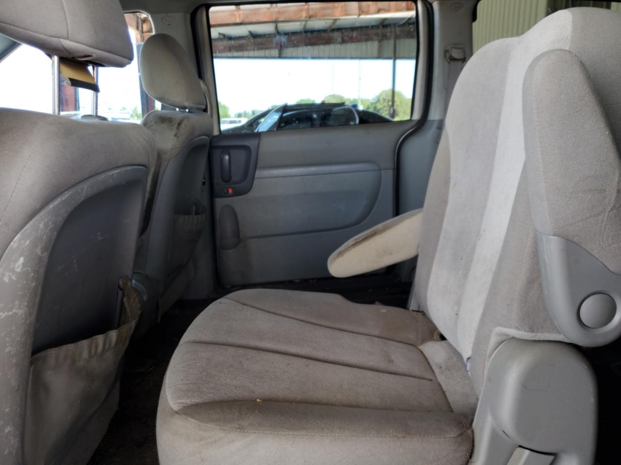 2012 Kia Sedona Lx VIN: KNDMG4C71C6498238 Lot: 51248105