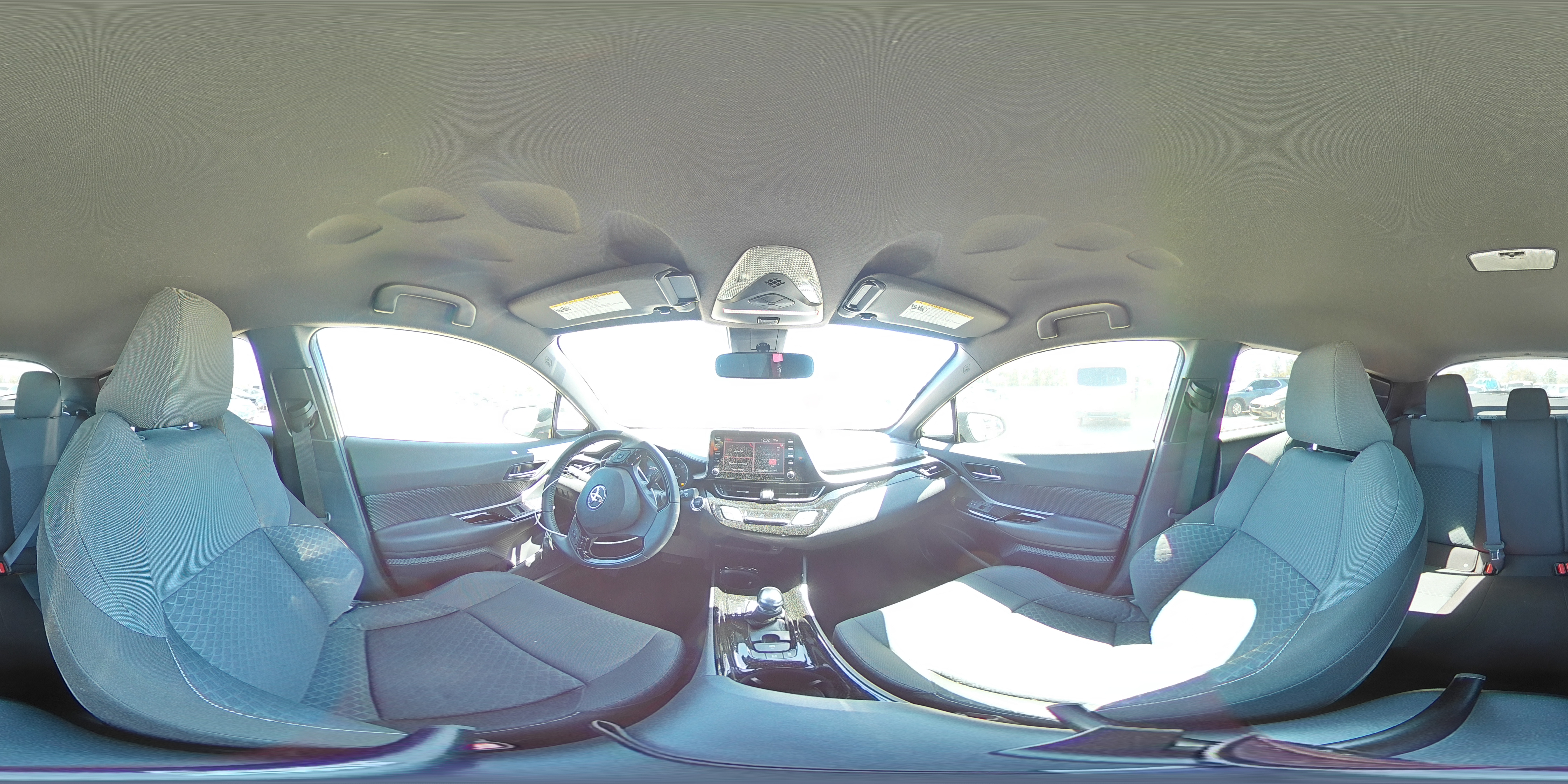 2021 Toyota C-HR - Image 12