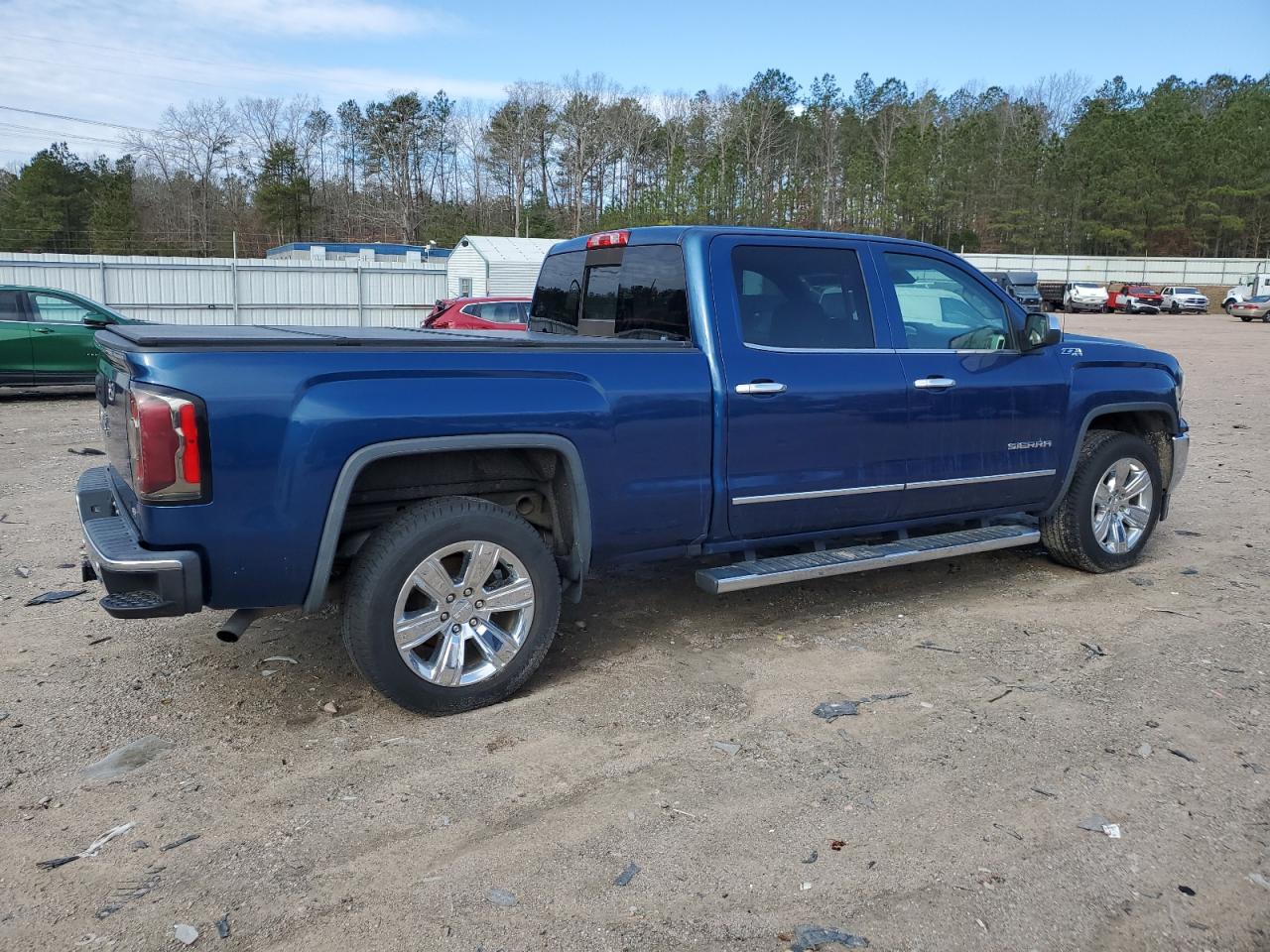 2018 GMC Sierra - Image 3