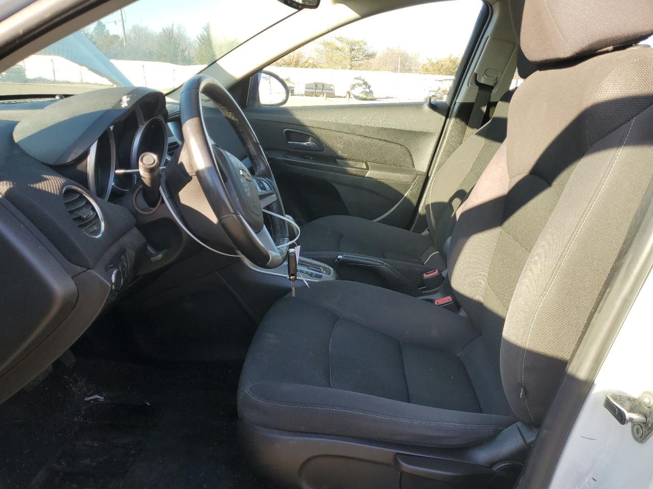 2014 Chevrolet Cruze - Image 7