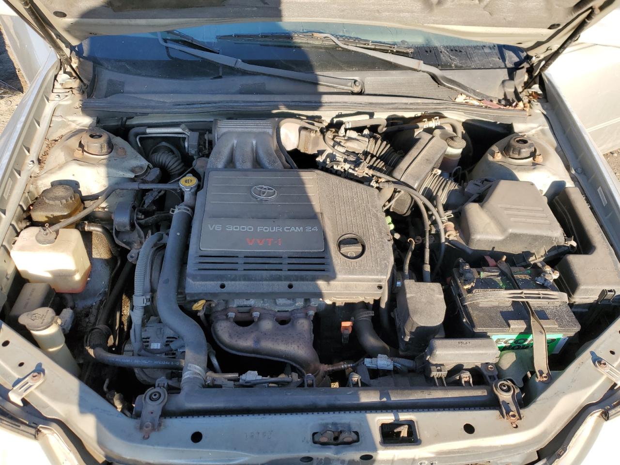 2002 Toyota Avalon - Image 11