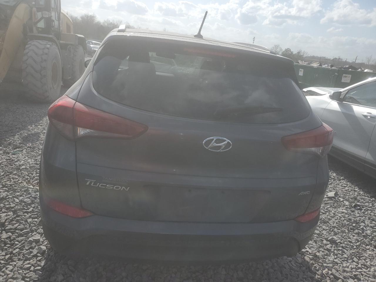 2016 Hyundai Tucson - Image 6