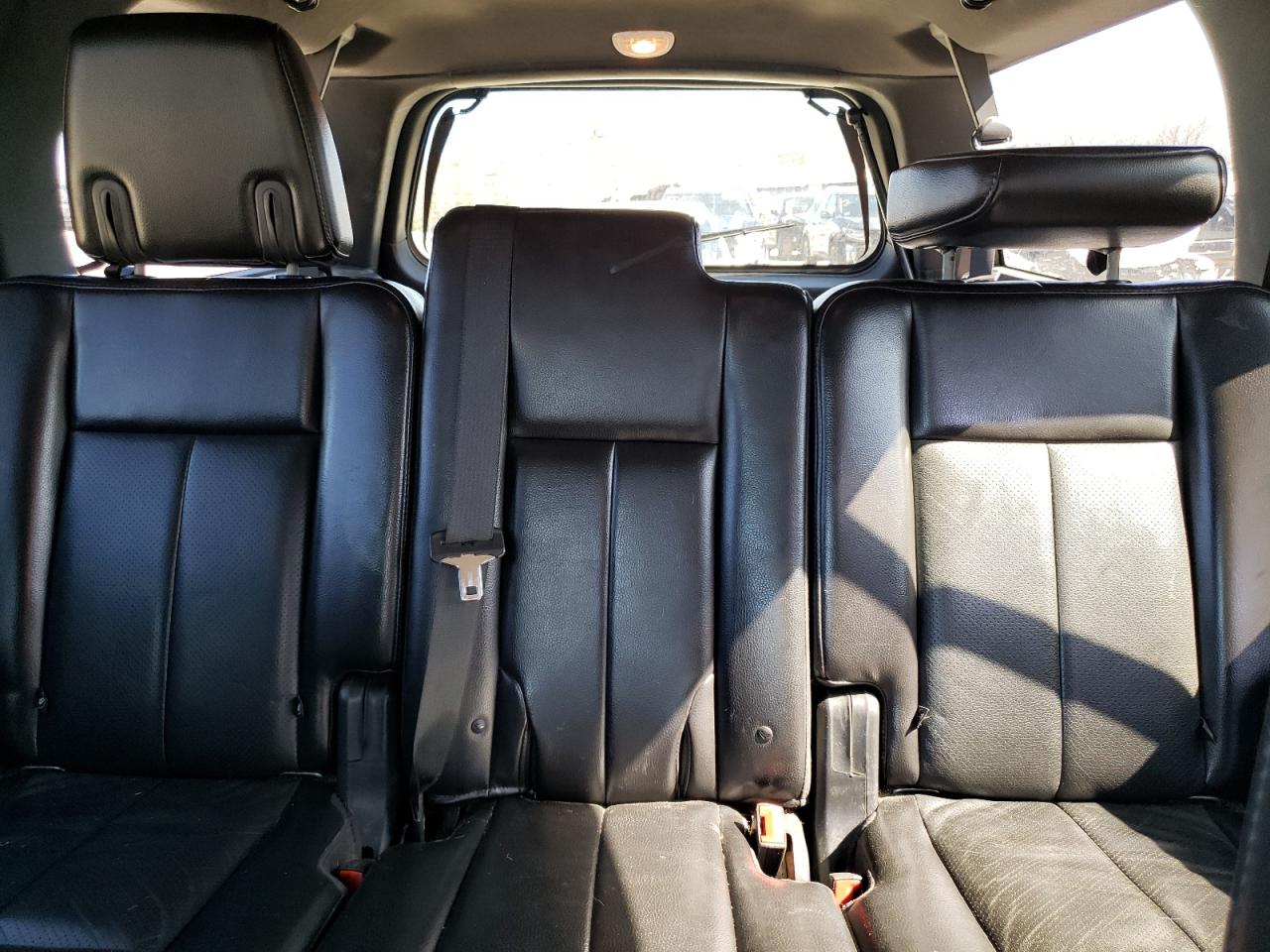 2013 Ford Expedition - Image 10