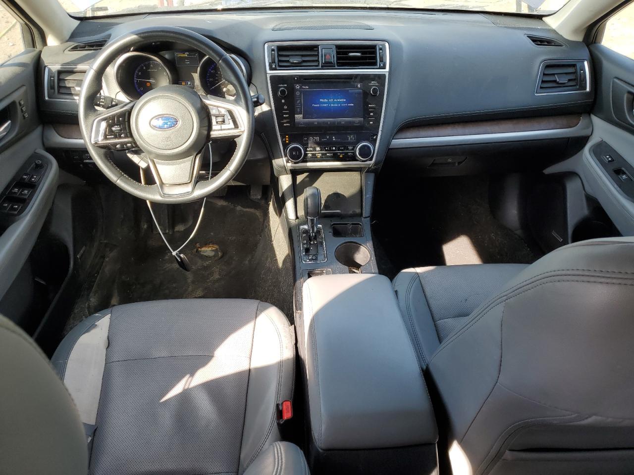 2018 Subaru Outback - Image 8