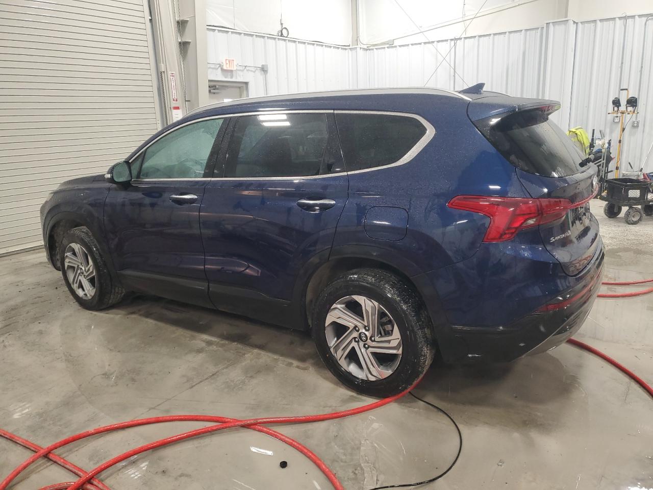 2023 Hyundai Santa Fe - Image 2