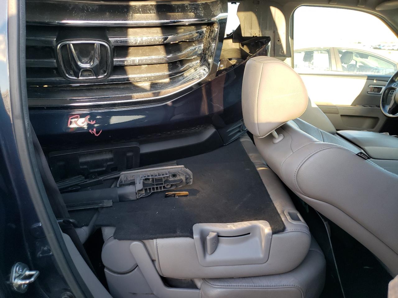 2012 Honda Pilot - Image 11