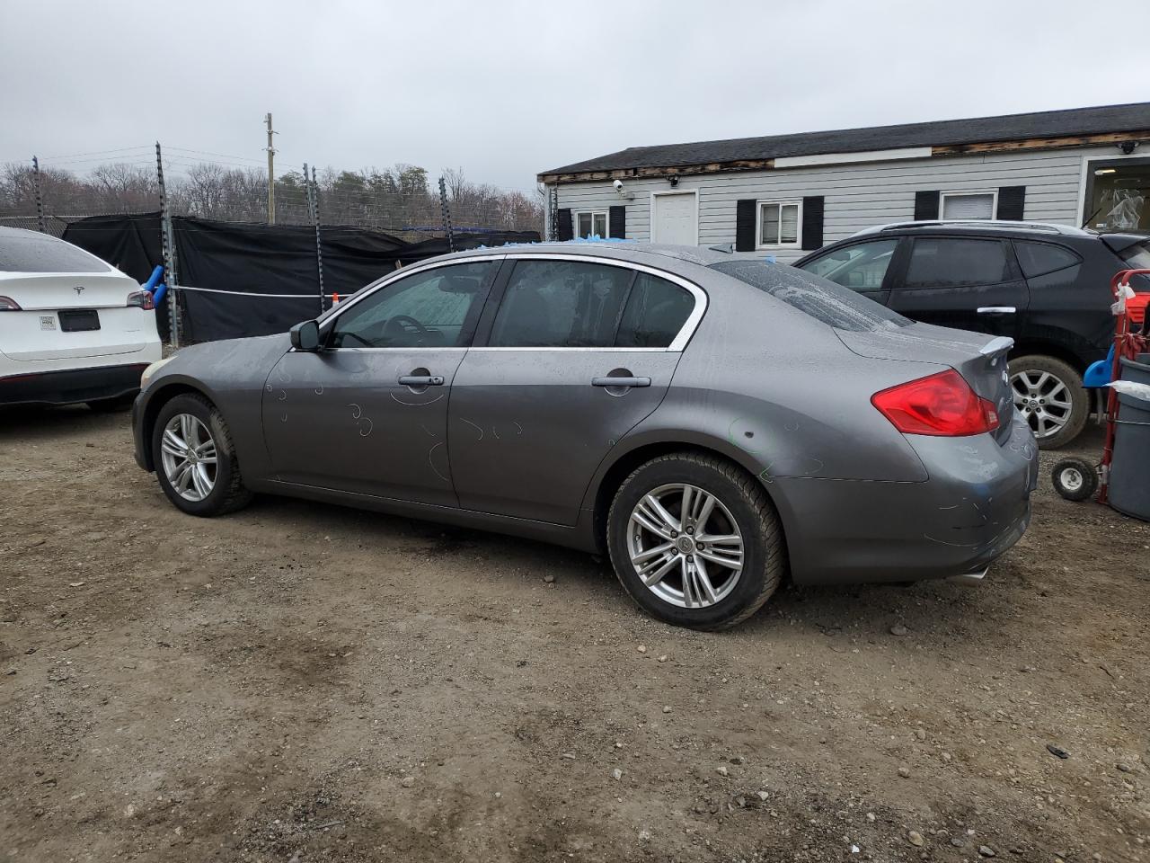 2013 Infiniti G - Image 2