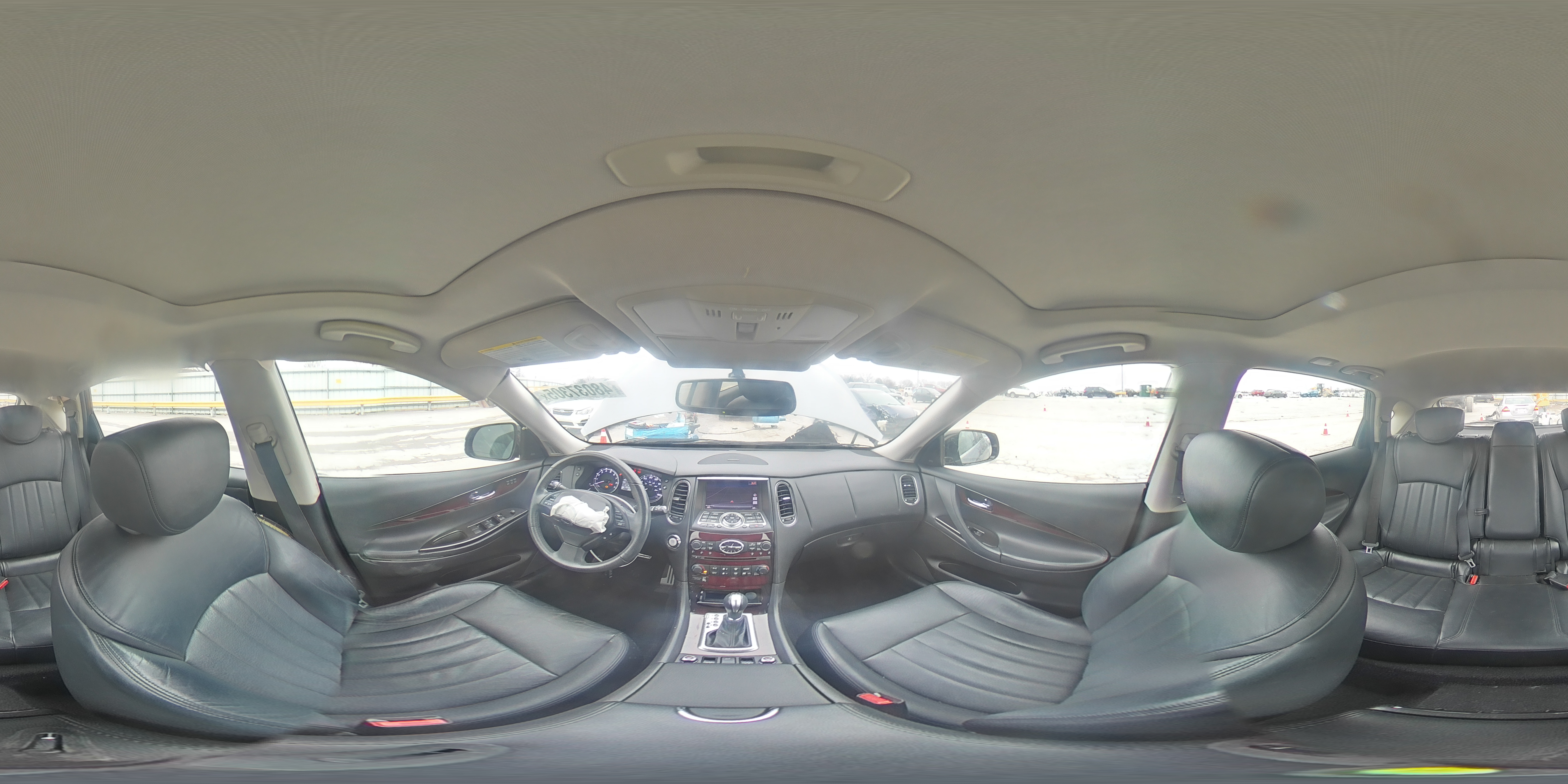 2017 Infiniti QX50 - Image 15