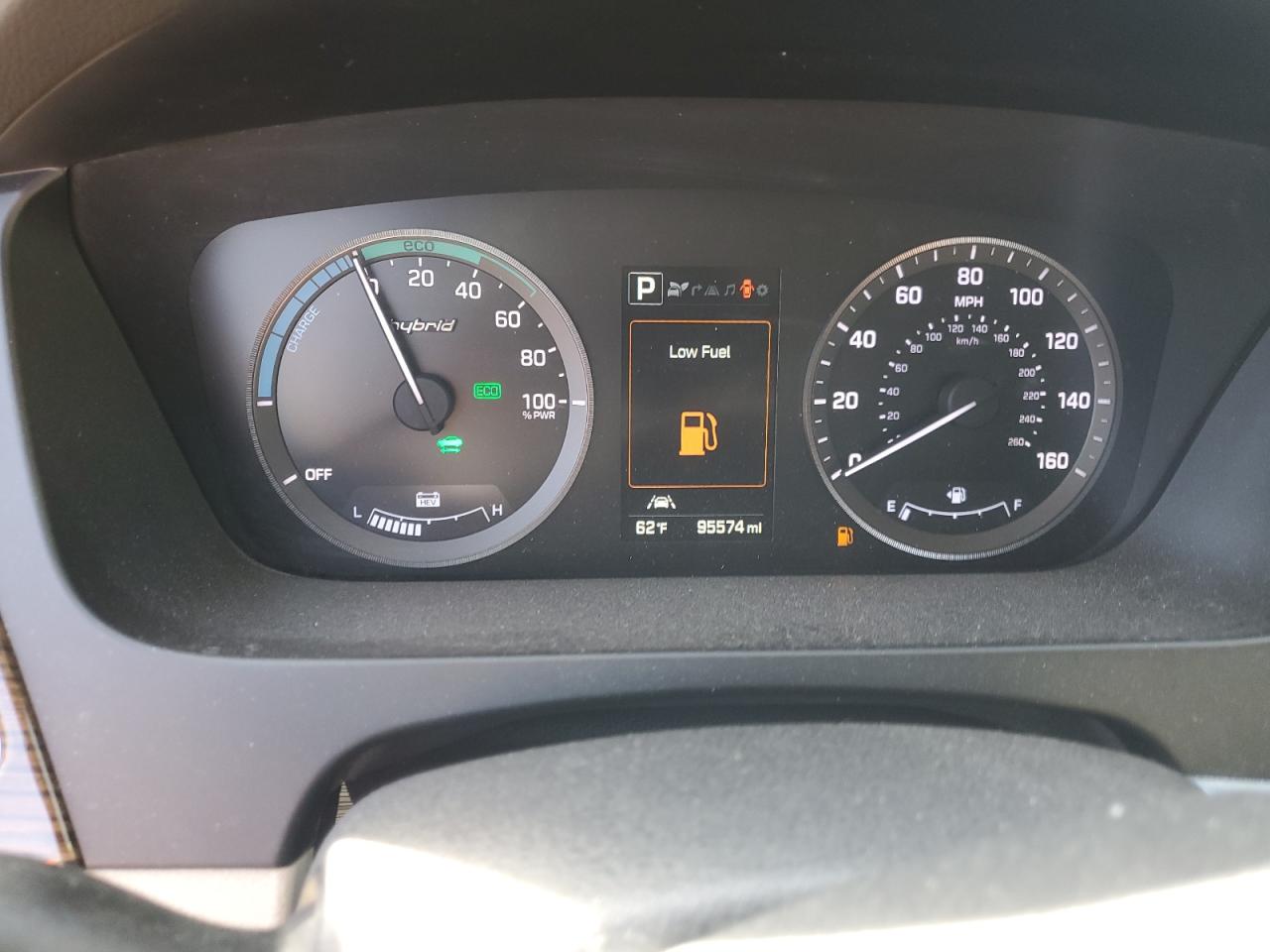 2017 Hyundai Sonata - Image 9