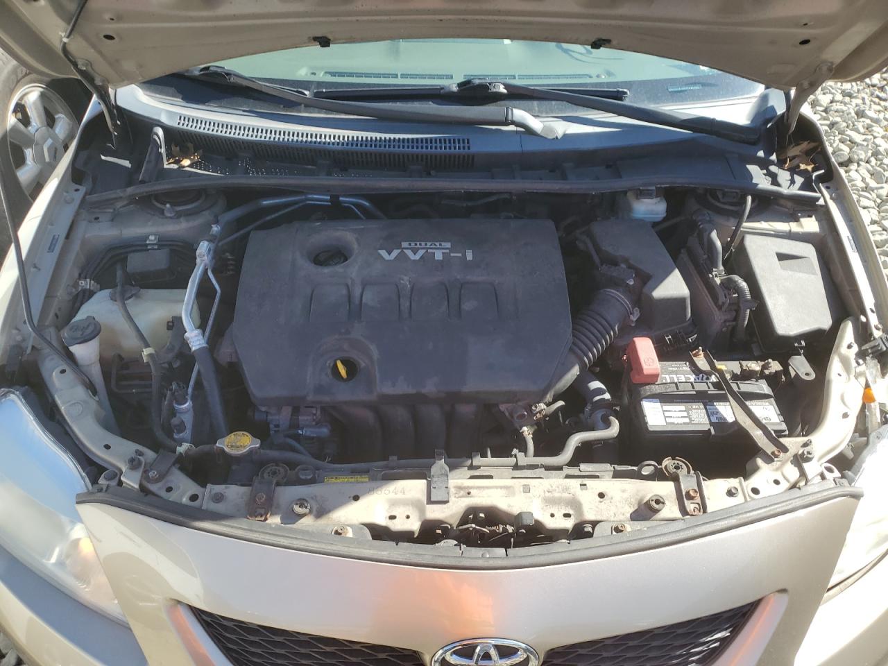 2010 Toyota Corolla - Image 11