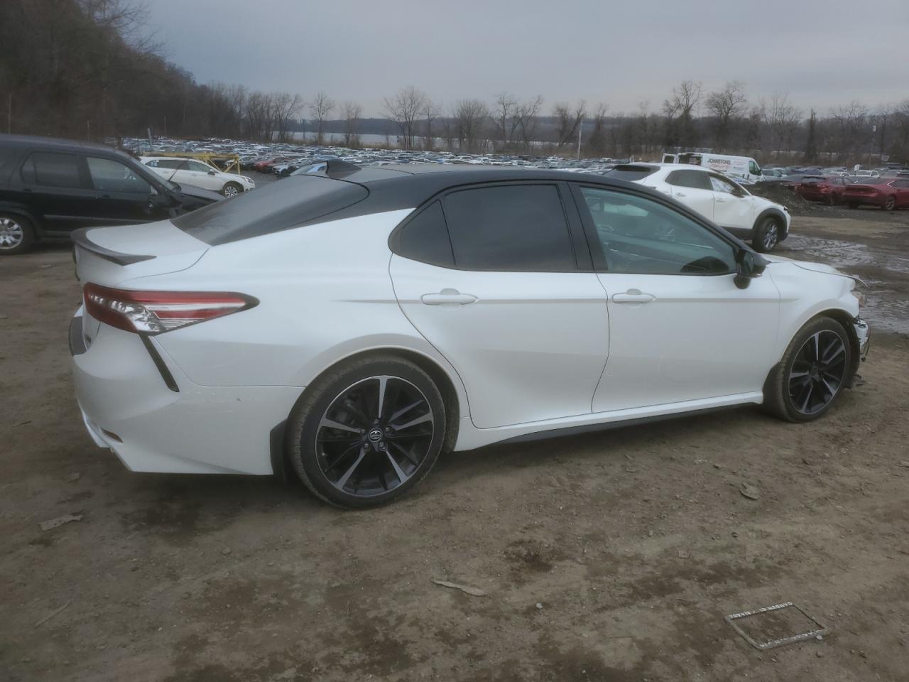 2019 Toyota Camry - Image 3