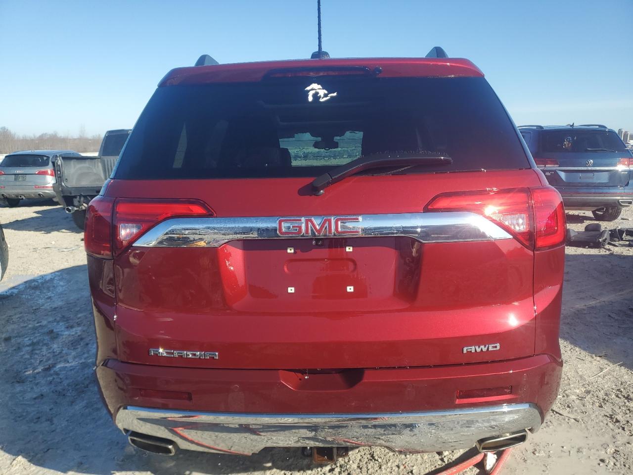 2018 GMC Acadia - Image 6