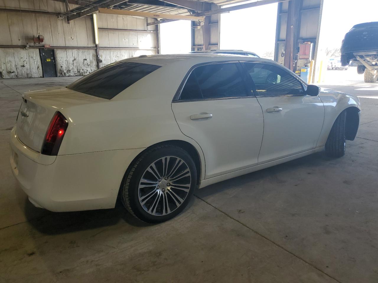 2012 Chrysler 300 - Image 3