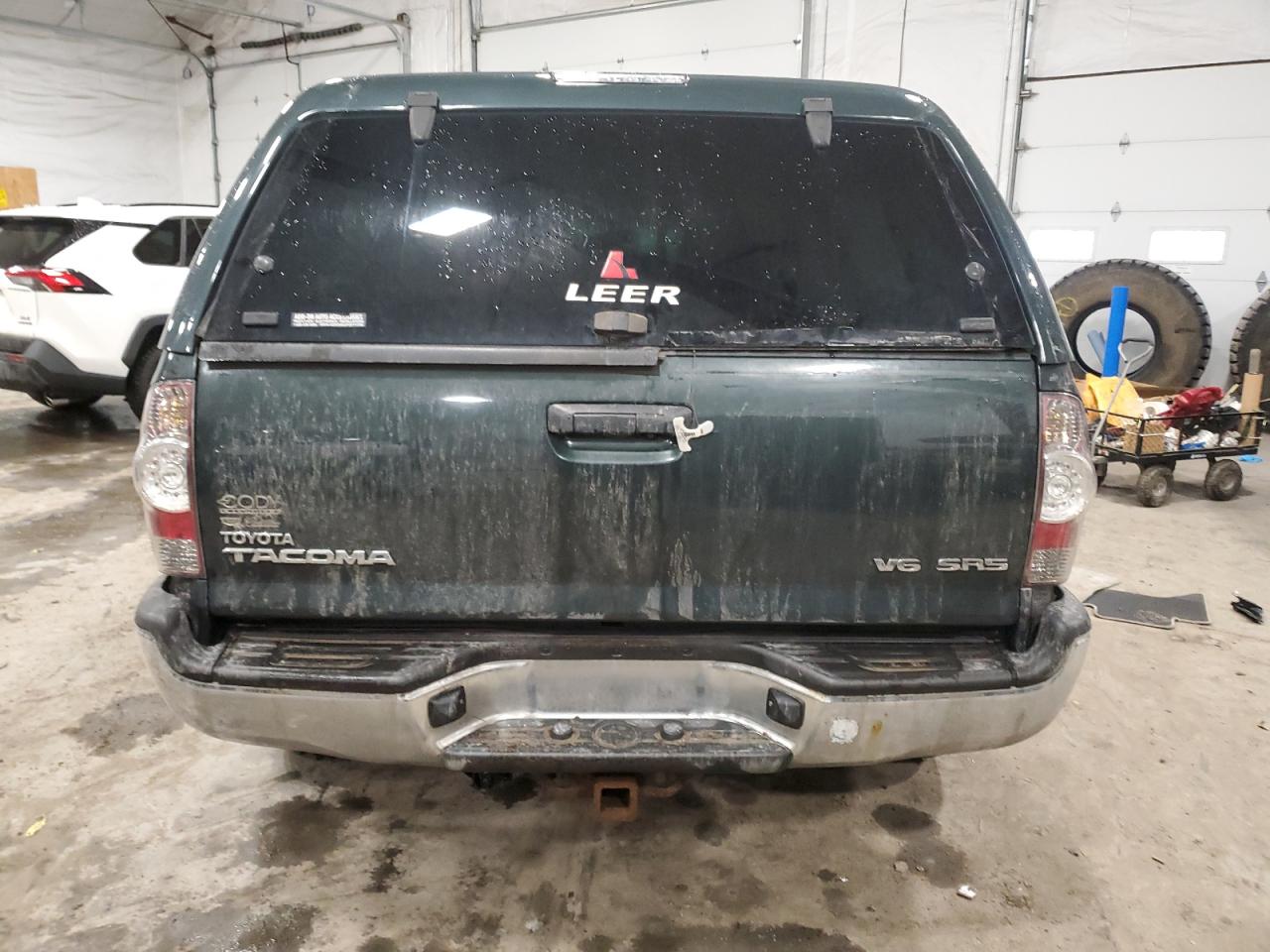 2011 Toyota Tacoma - Image 6