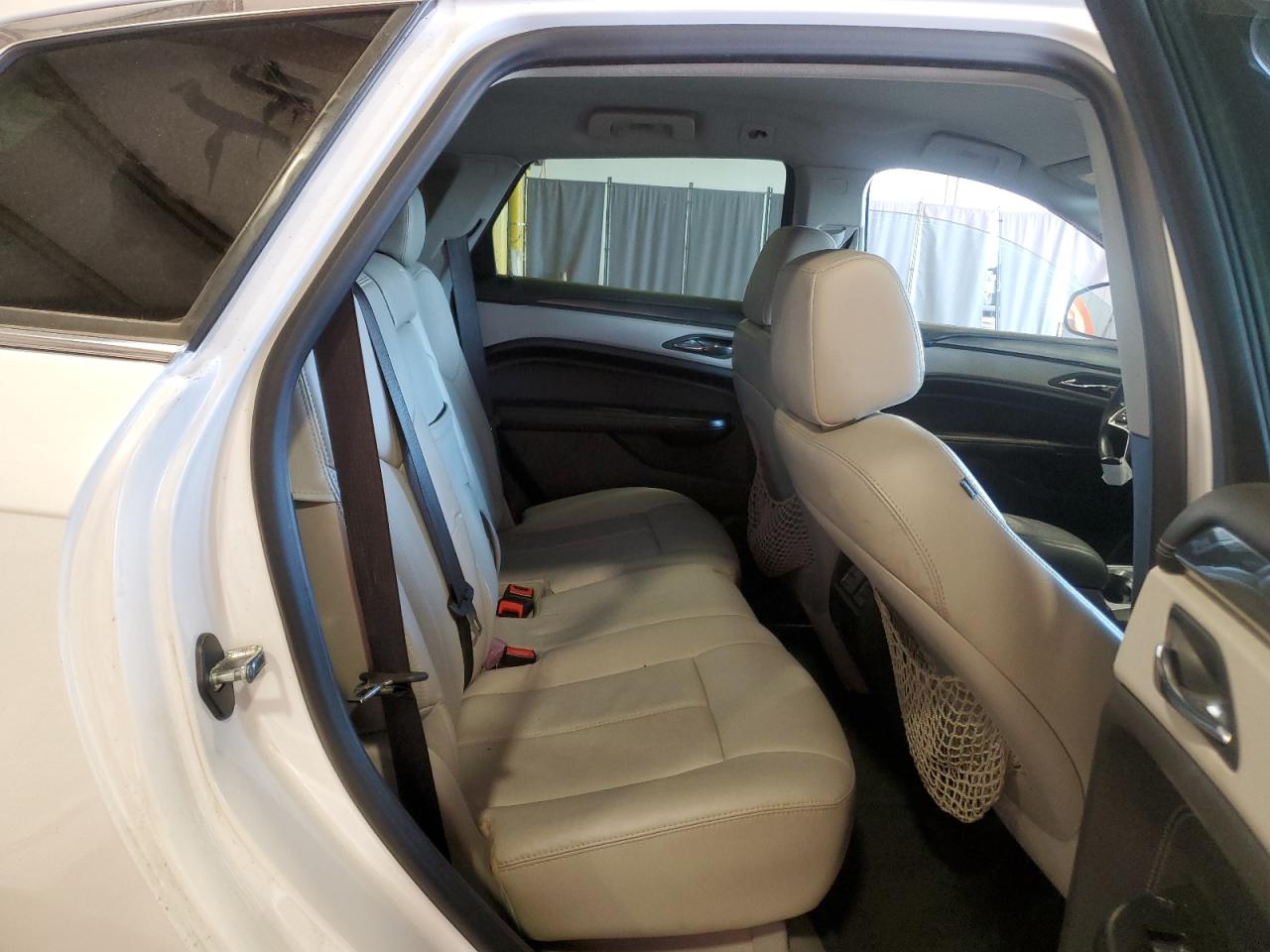 2015 Cadillac SRX - Image 11