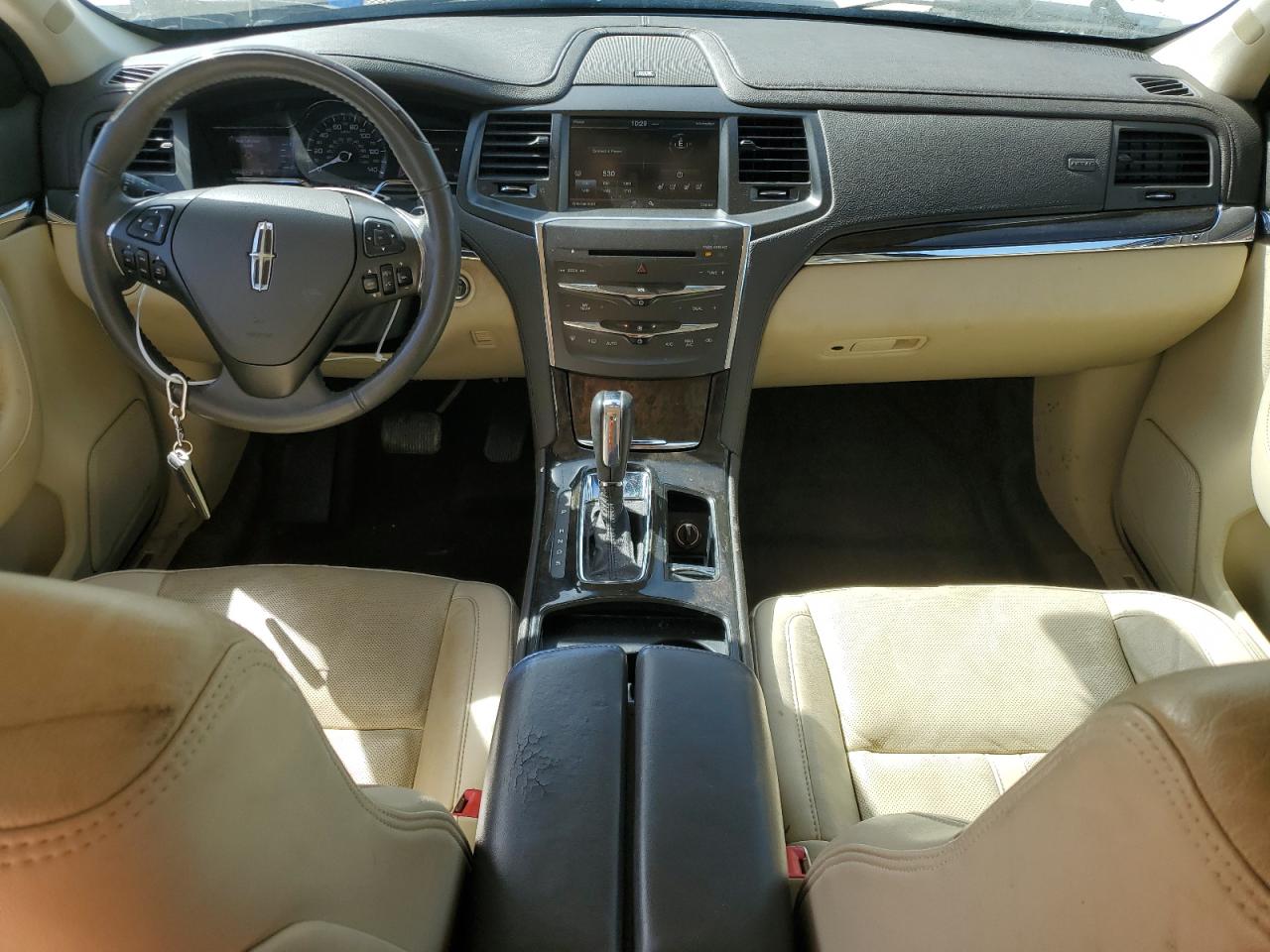 2014 Lincoln MKS - Image 8