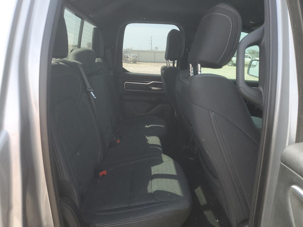 2019 RAM 1500 - Image 11