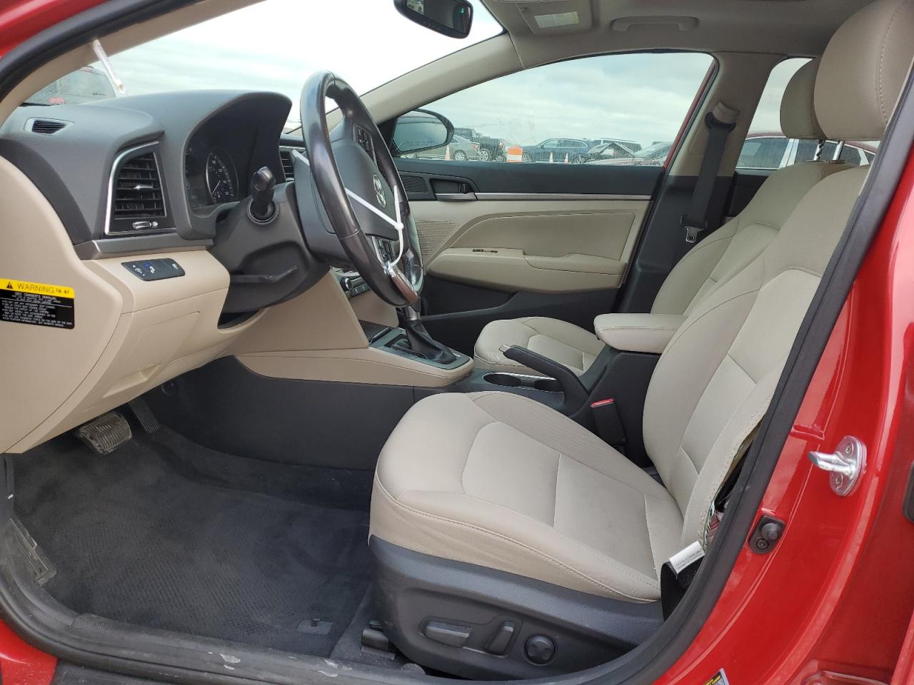 2017 Hyundai Elantra - Image 7