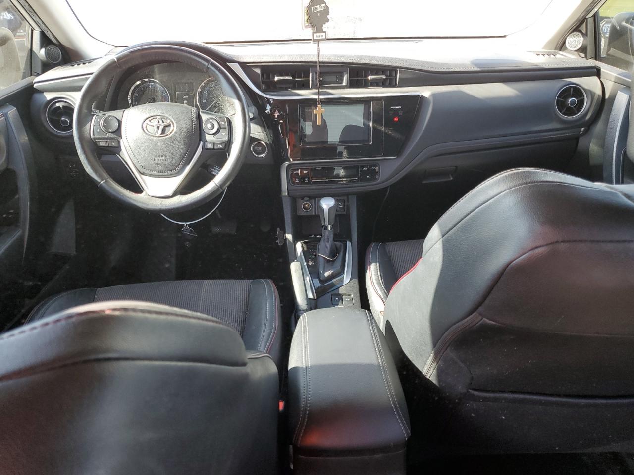 2017 Toyota Corolla L VIN: 5YFBURHE3HP605620 Lot: 49631395