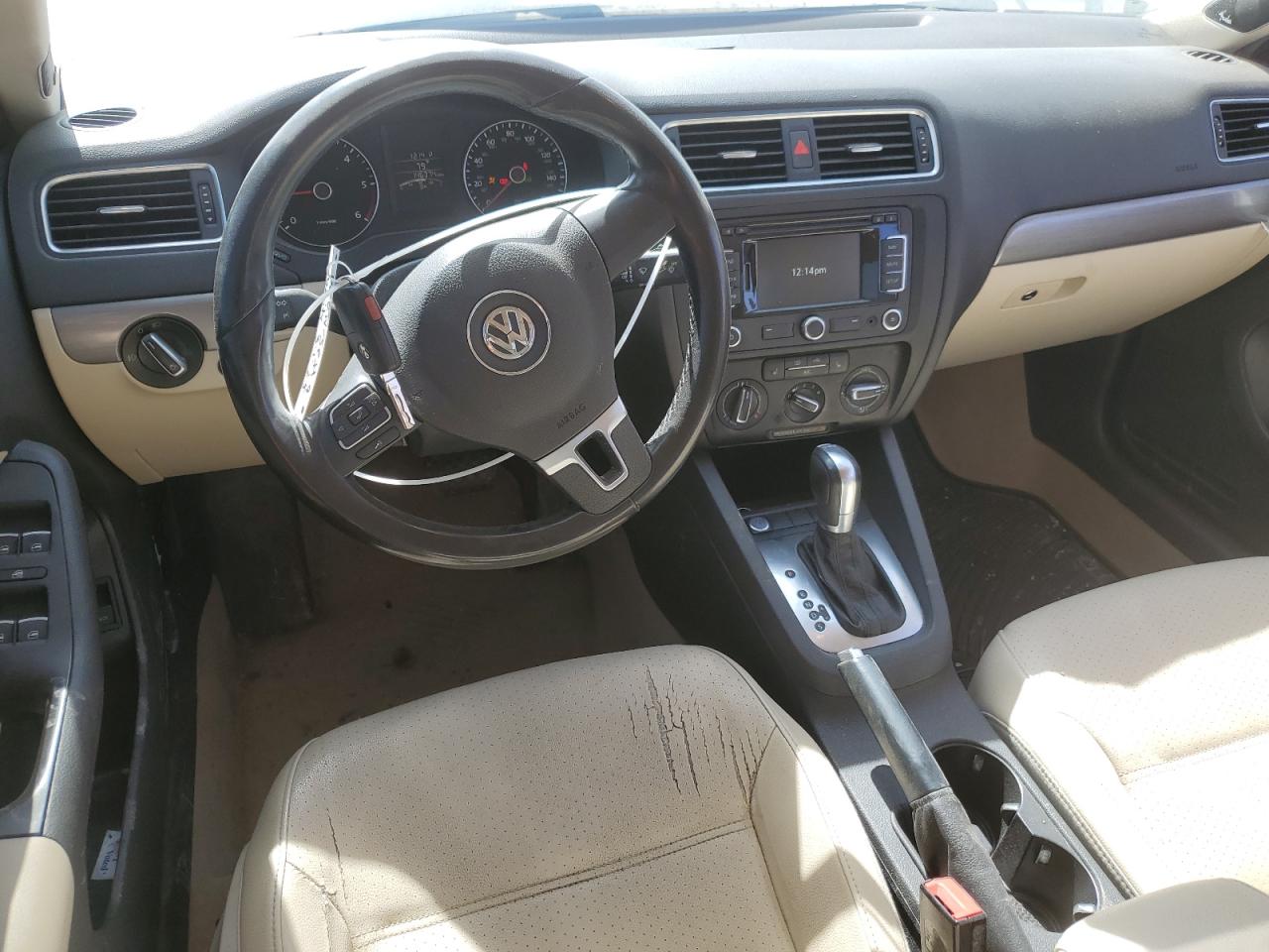 2014 Volkswagen Jetta - Image 8
