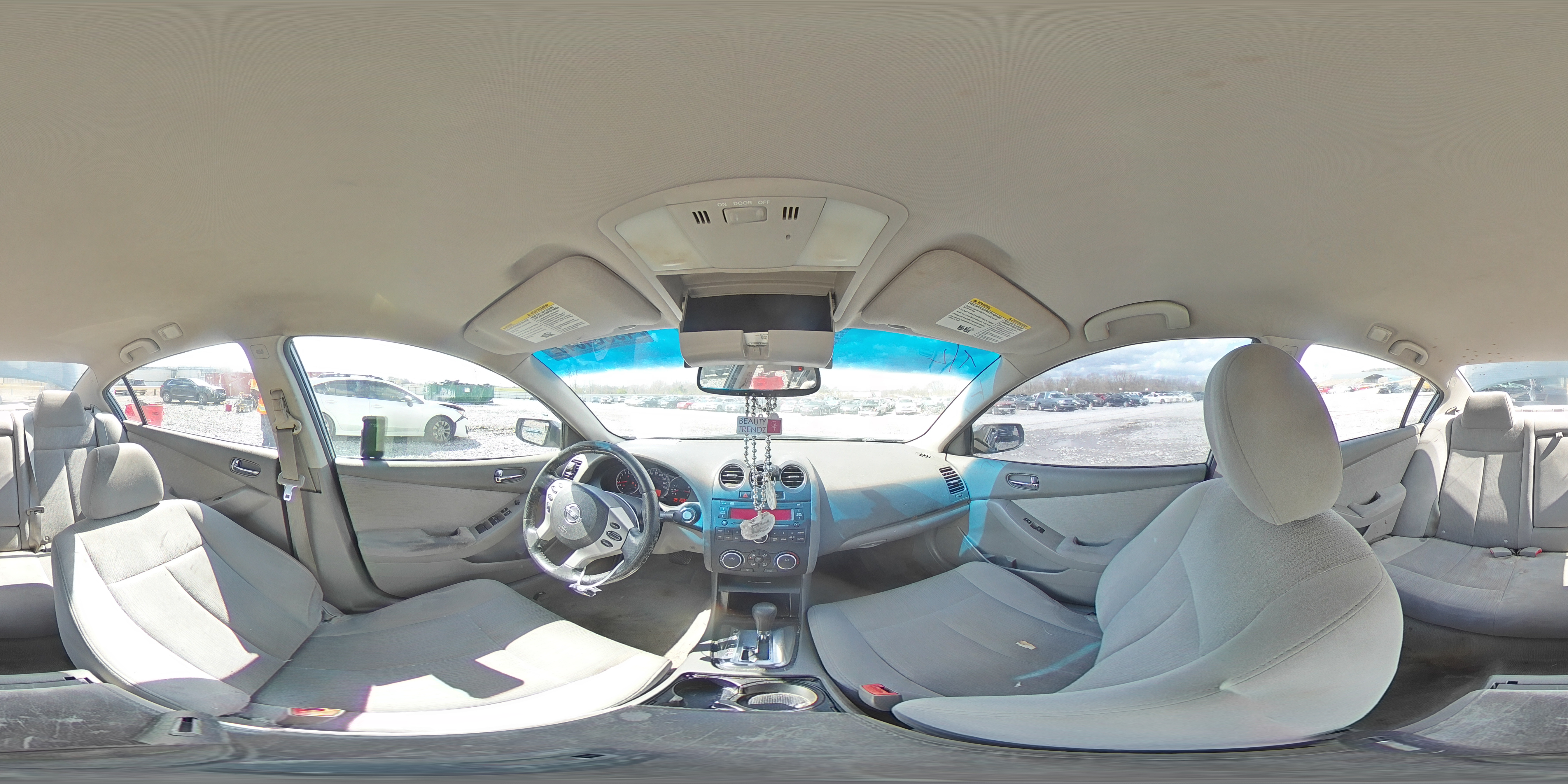 2012 Nissan Altima - Image 14