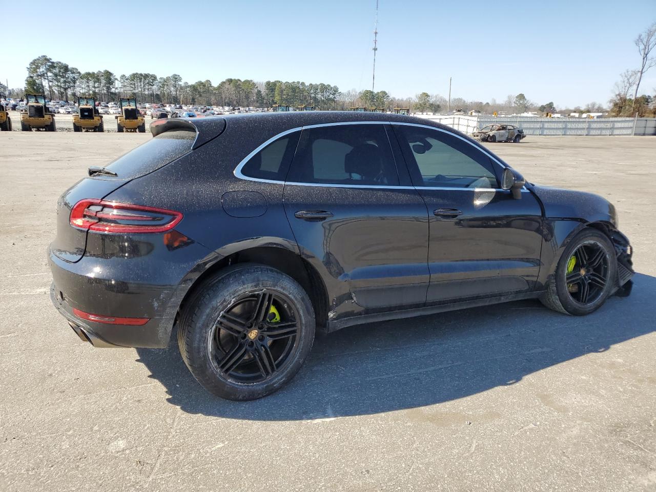 2015 Porsche Macan - Image 3