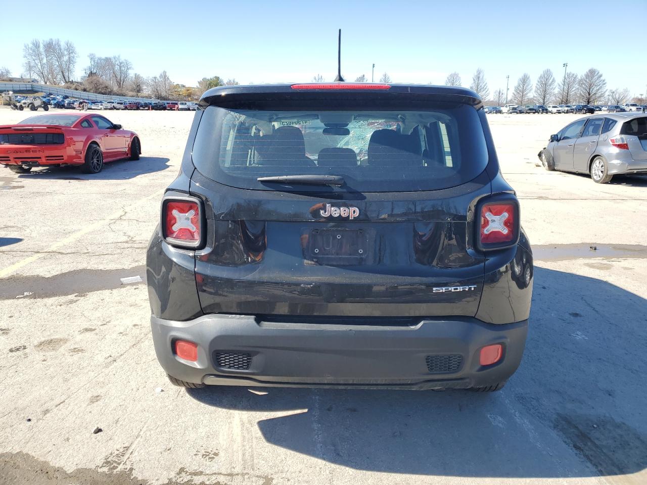 2017 Jeep Renegade - Image 6