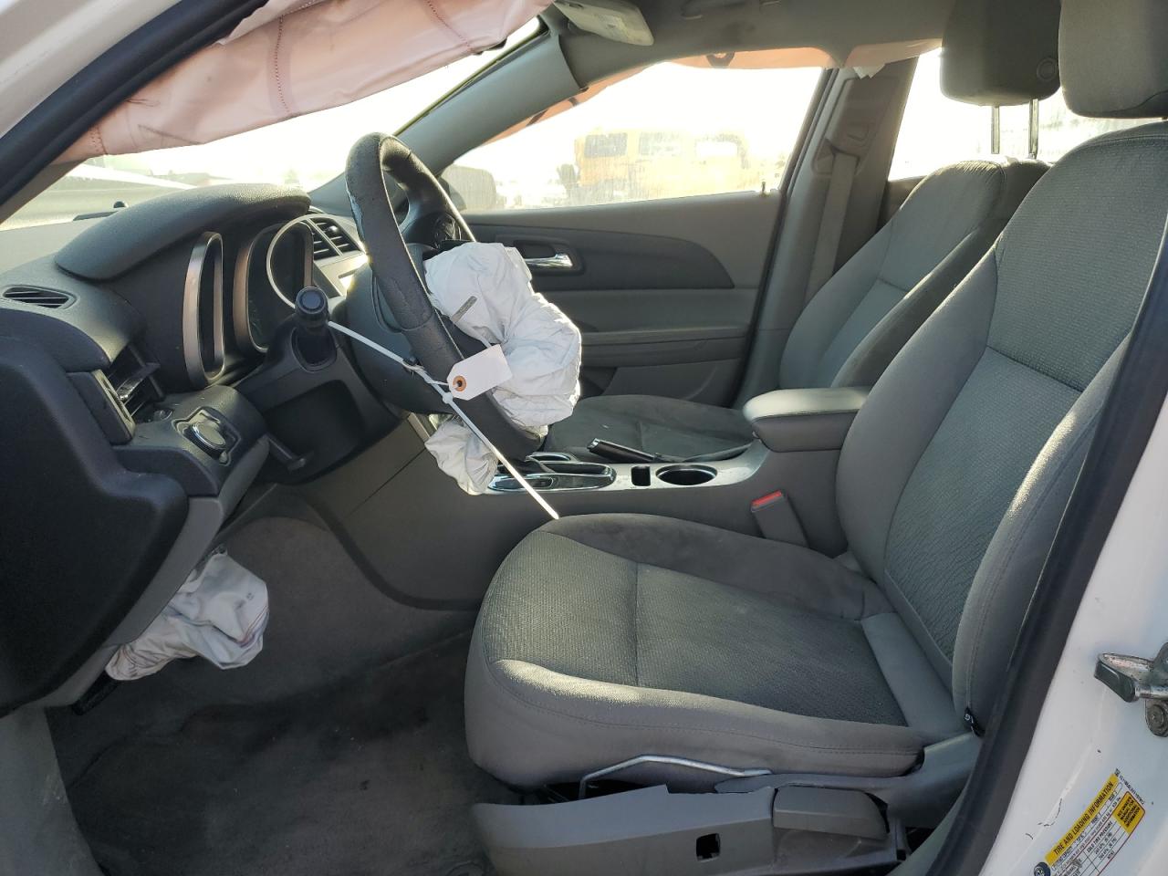 2015 Chevrolet Malibu - Image 7