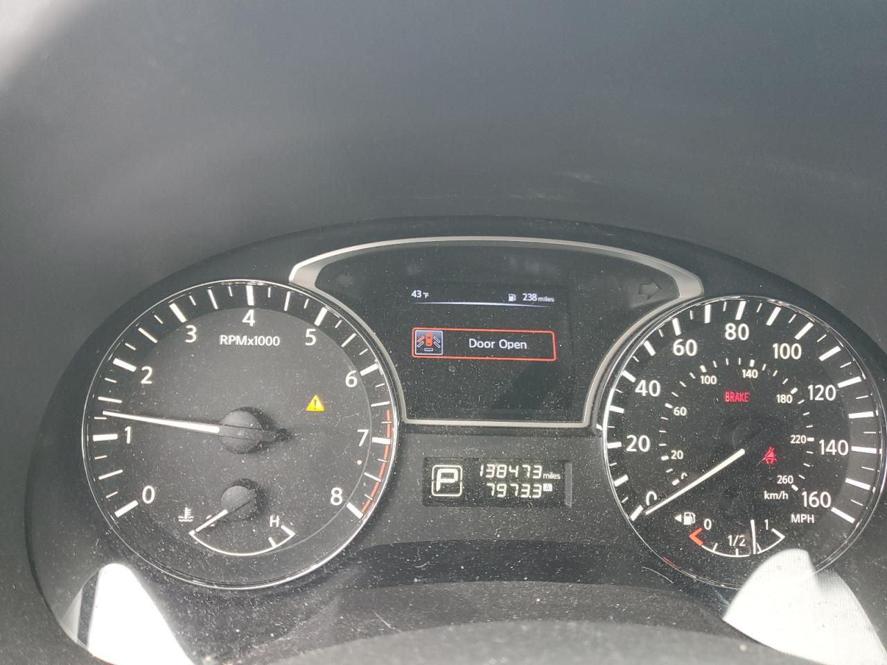 2015 Nissan Altima - Image 9