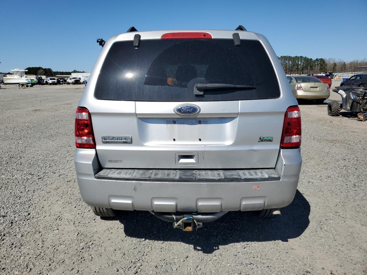 2010 Ford Escape - Image 6