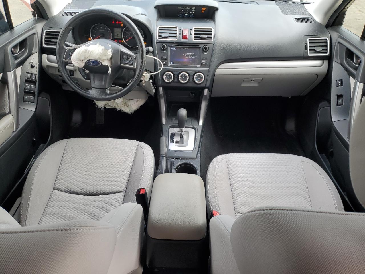 2016 Subaru Forester - Image 8