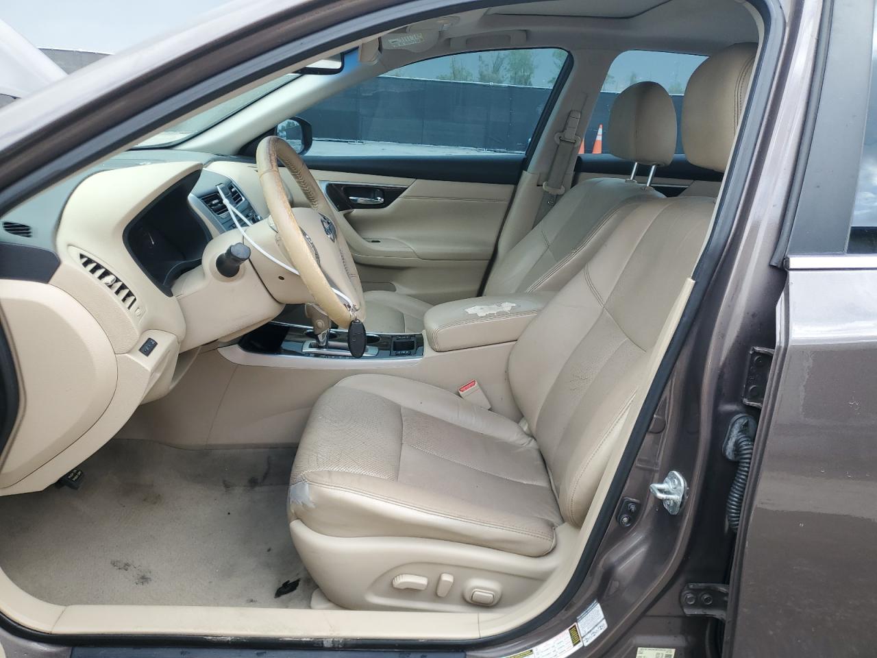 2014 Nissan Altima - Image 7