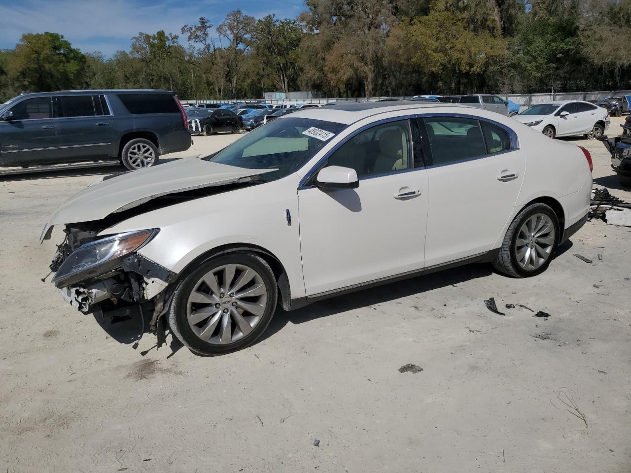 2014 Lincoln MKS - Image 1