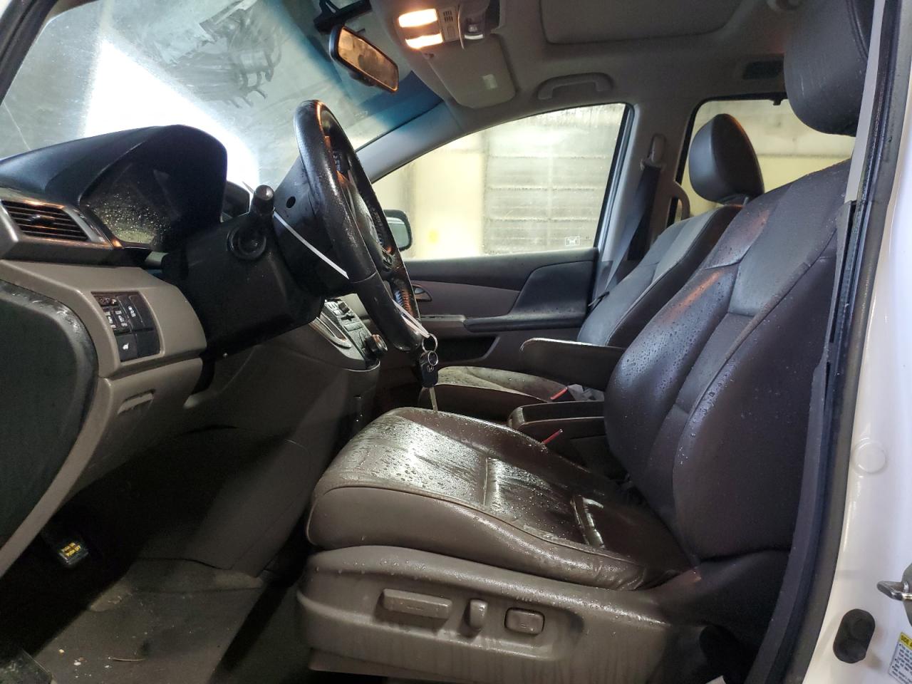 2012 Honda Odyssey - Image 7