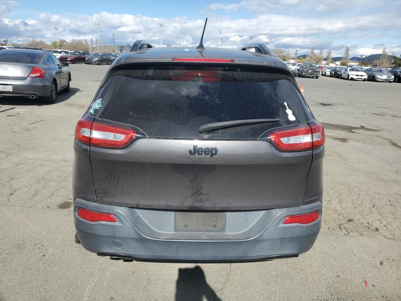 2017 Jeep Grand Cherokee - Image 6