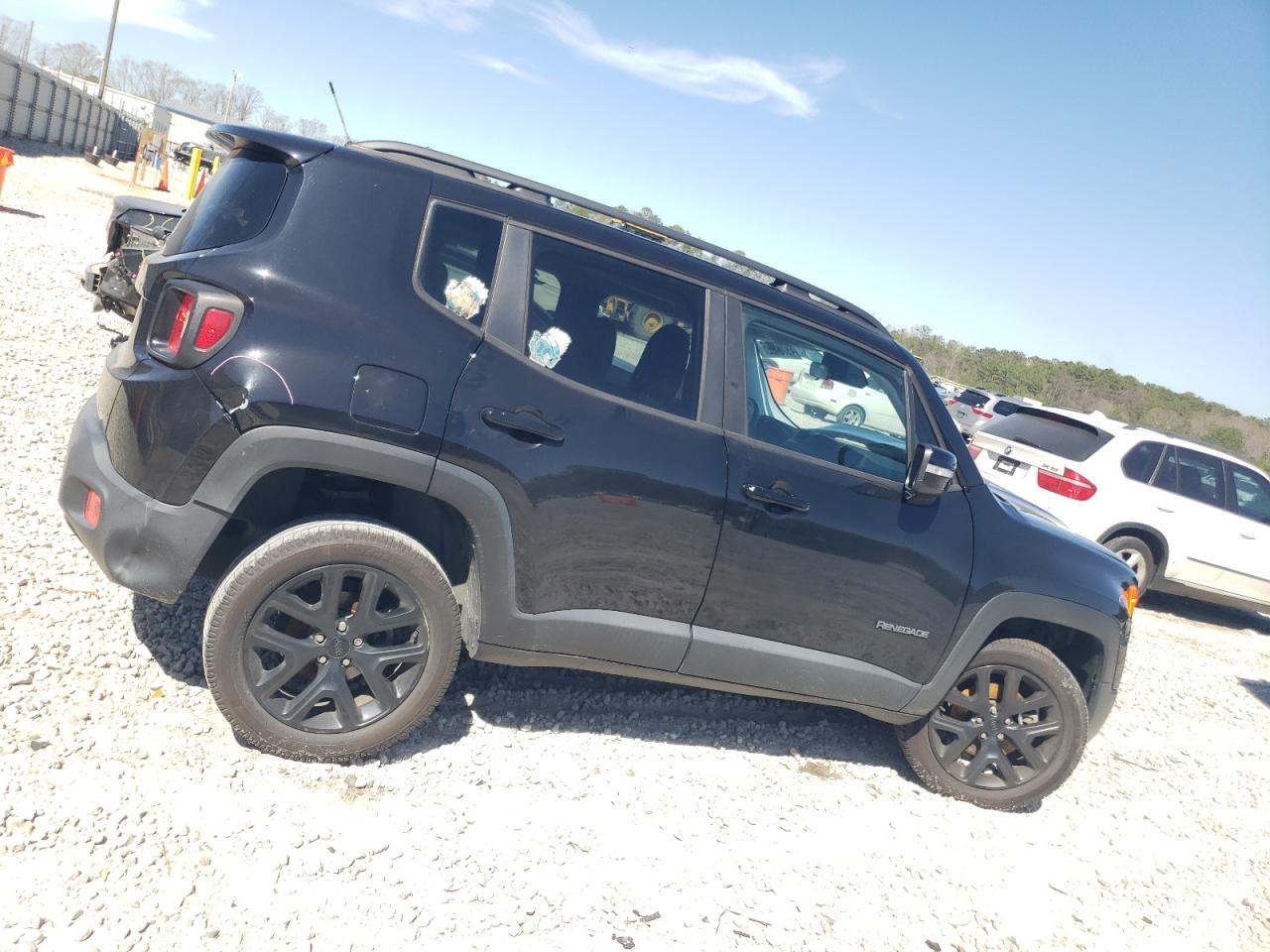 2017 Jeep Renegade - Image 3