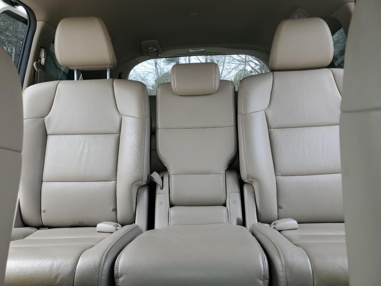 2014 Honda Odyssey - Image 10