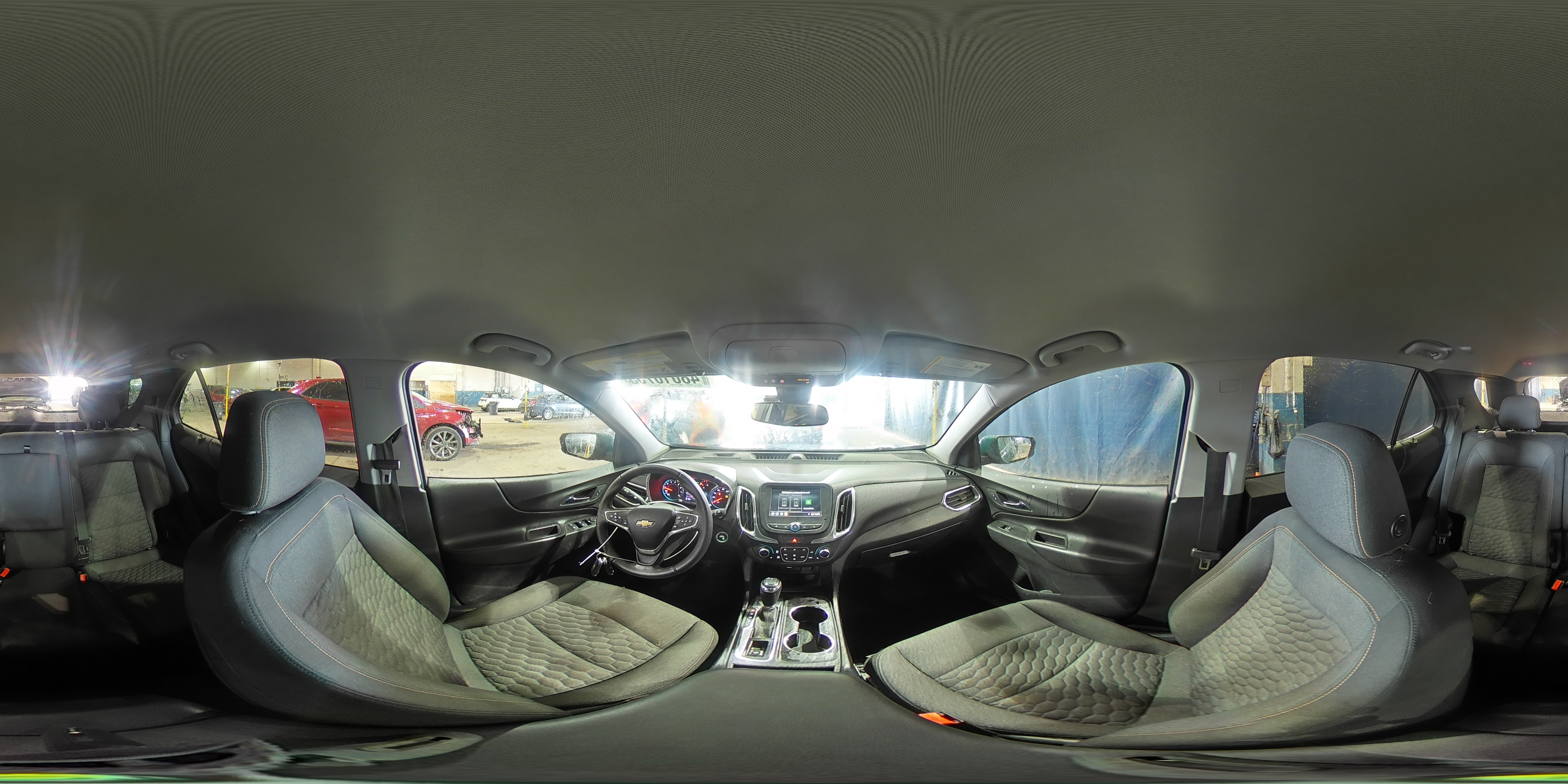 2019 Chevrolet Equinox - Image 16