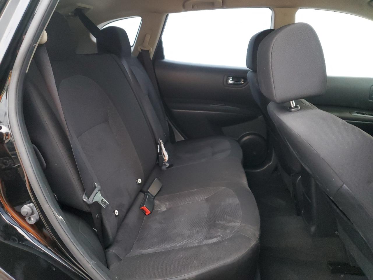 2014 Nissan Rogue - Image 11