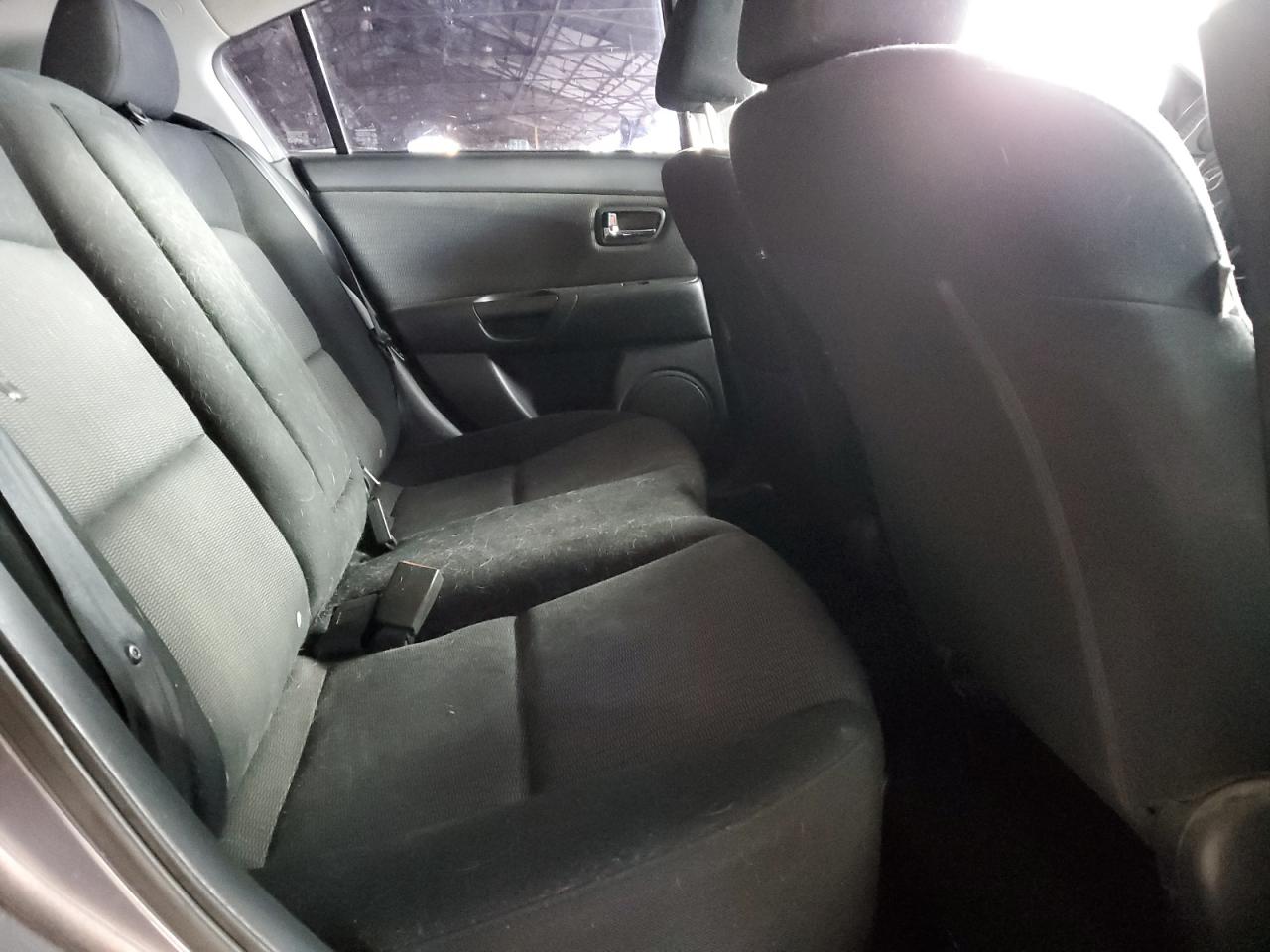 2008 Mazda 3 - Image 10