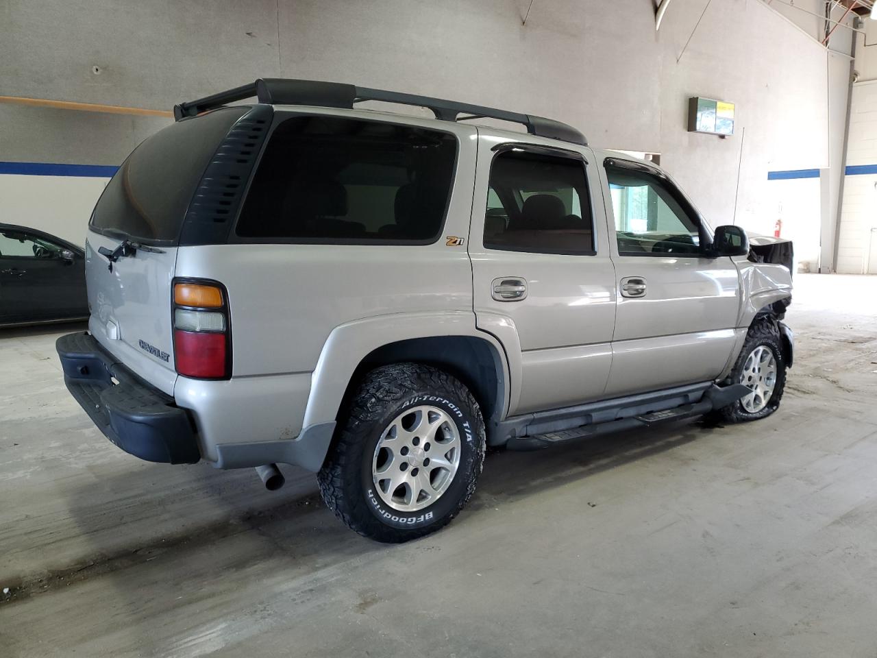 2004 Chevrolet Tahoe - Image 3