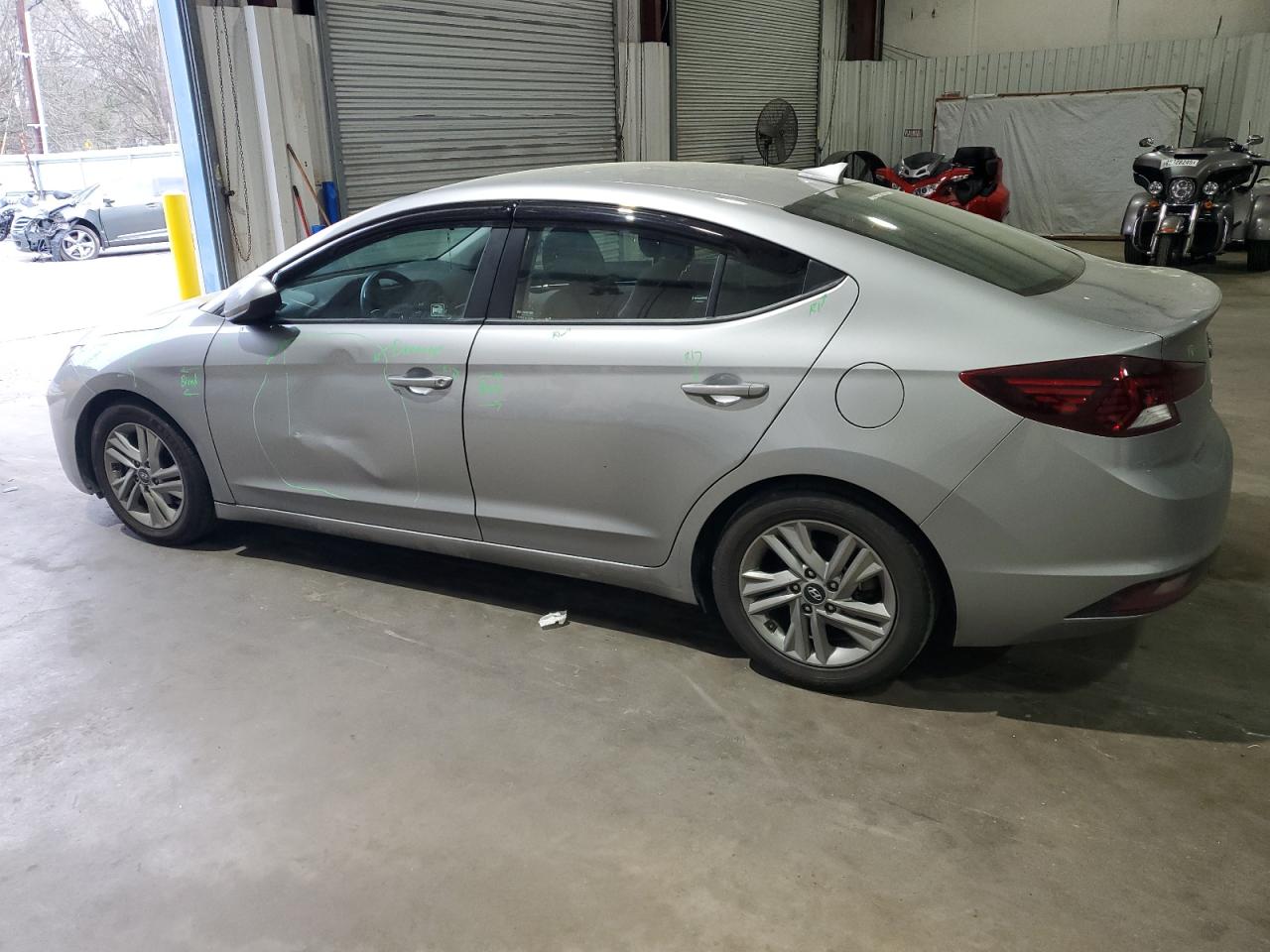 2020 Hyundai Elantra - Image 2