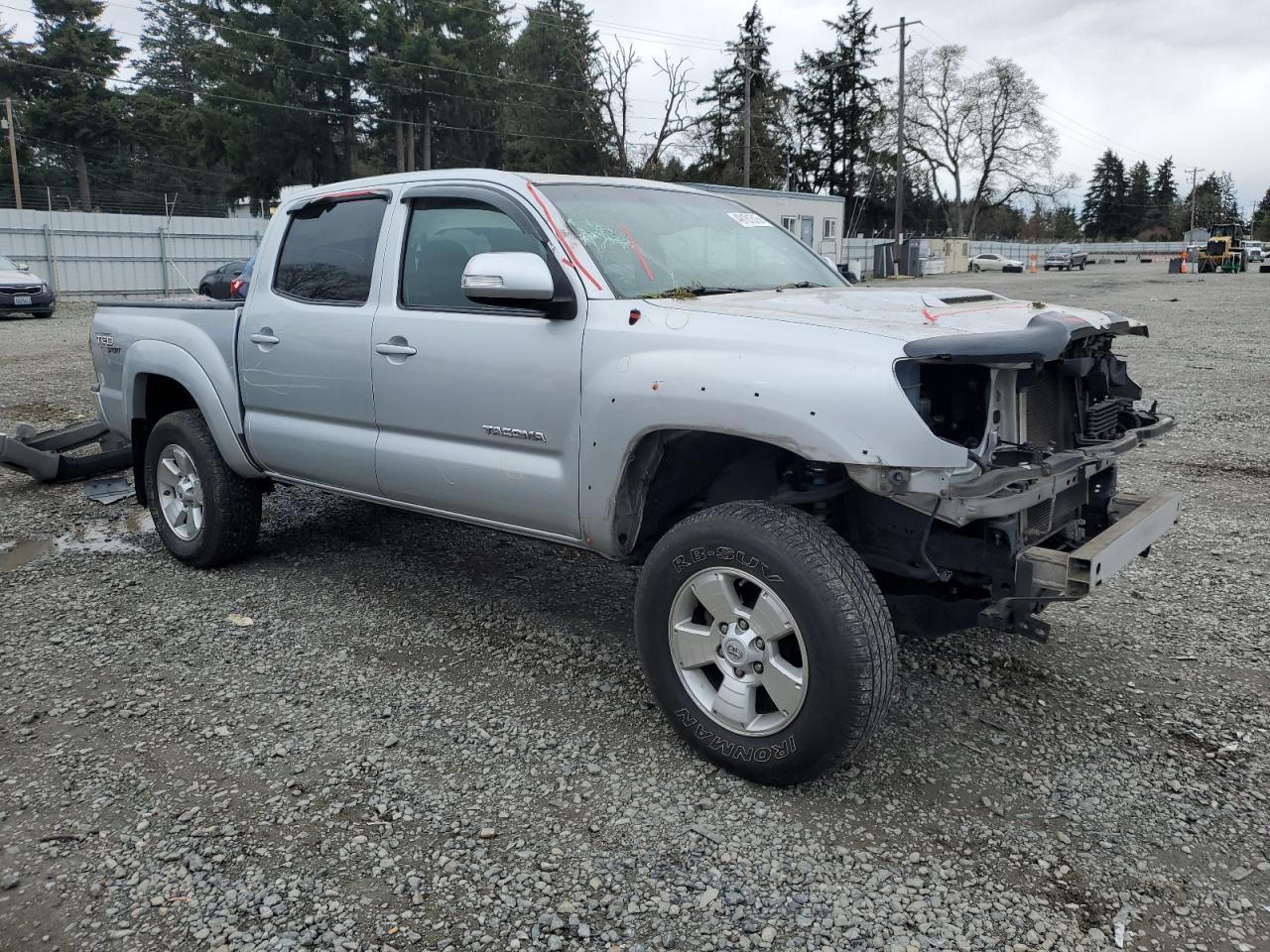 2013 Toyota Tacoma - Image 4