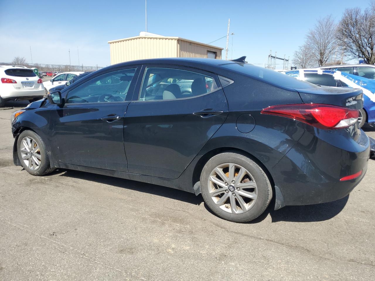 2015 Hyundai Elantra - Image 2