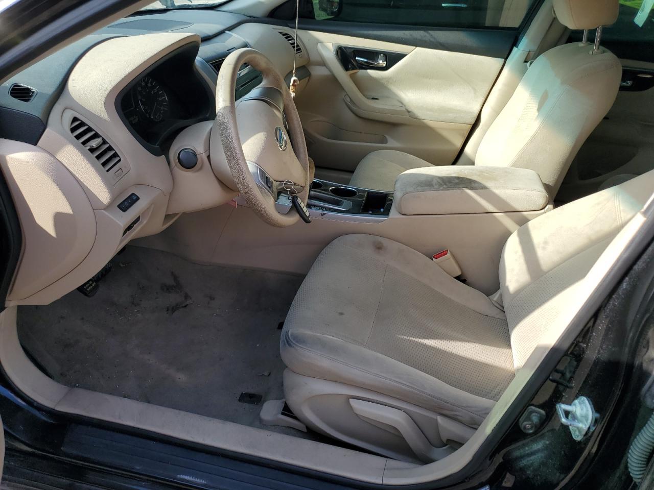 2014 Nissan Altima - Image 7