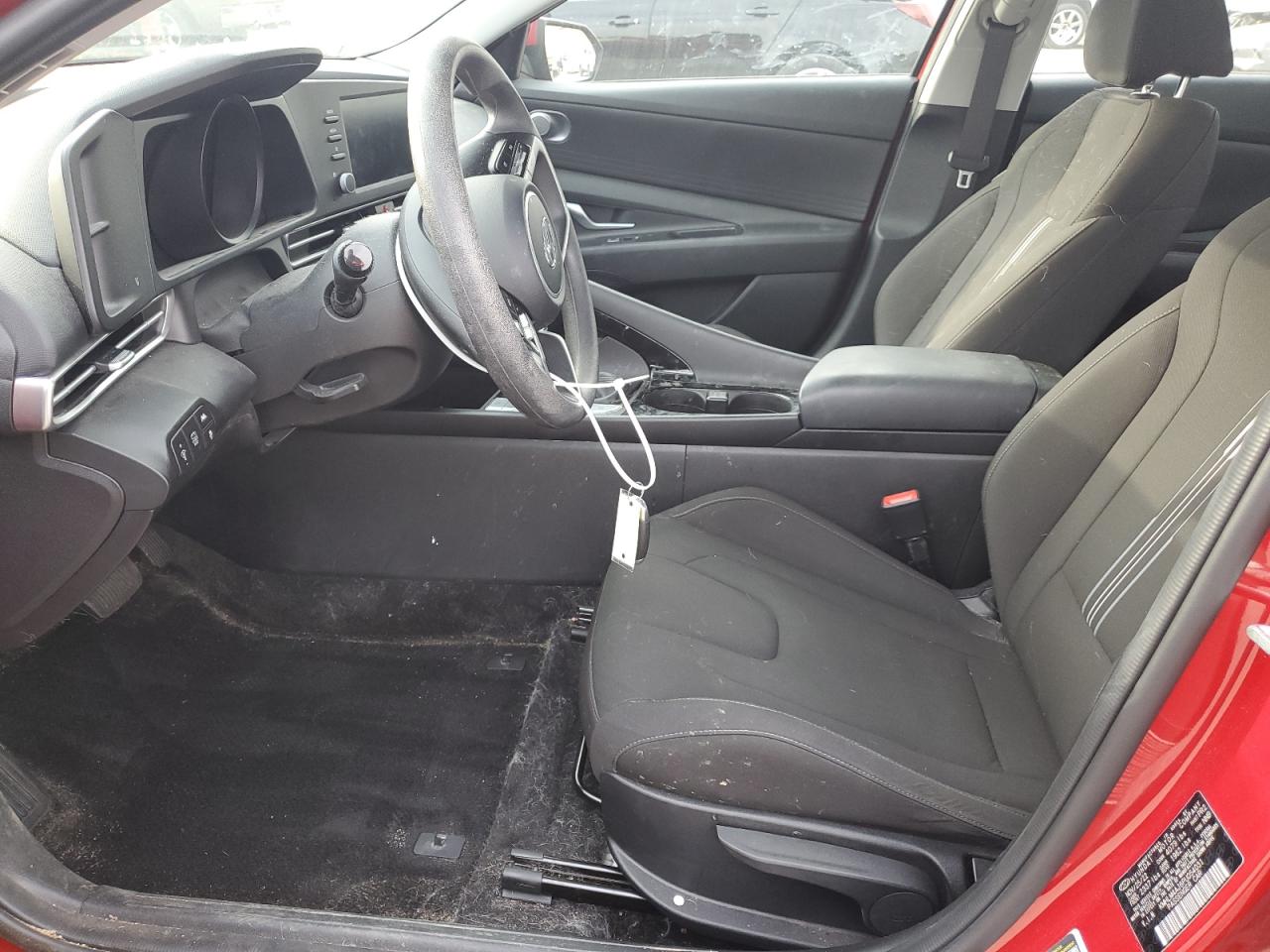 2023 Hyundai Elantra - Image 7