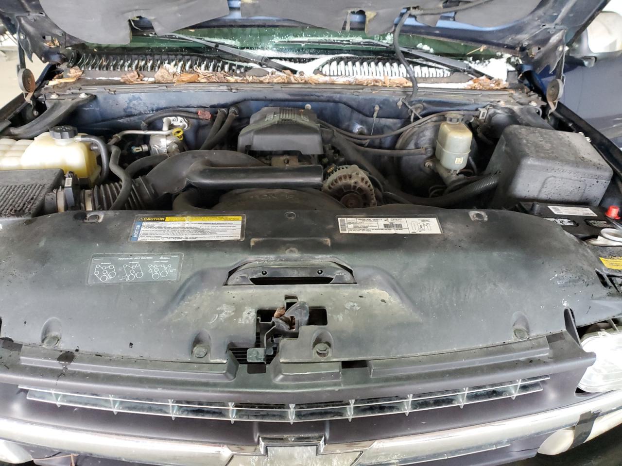 1999 Chevrolet Silverado - Image 11