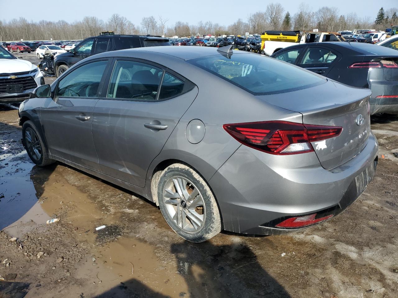 2020 Hyundai Elantra - Image 2