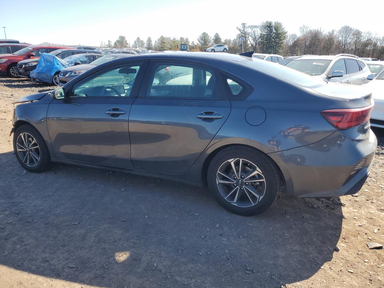 2024 Kia Forte - Image 2