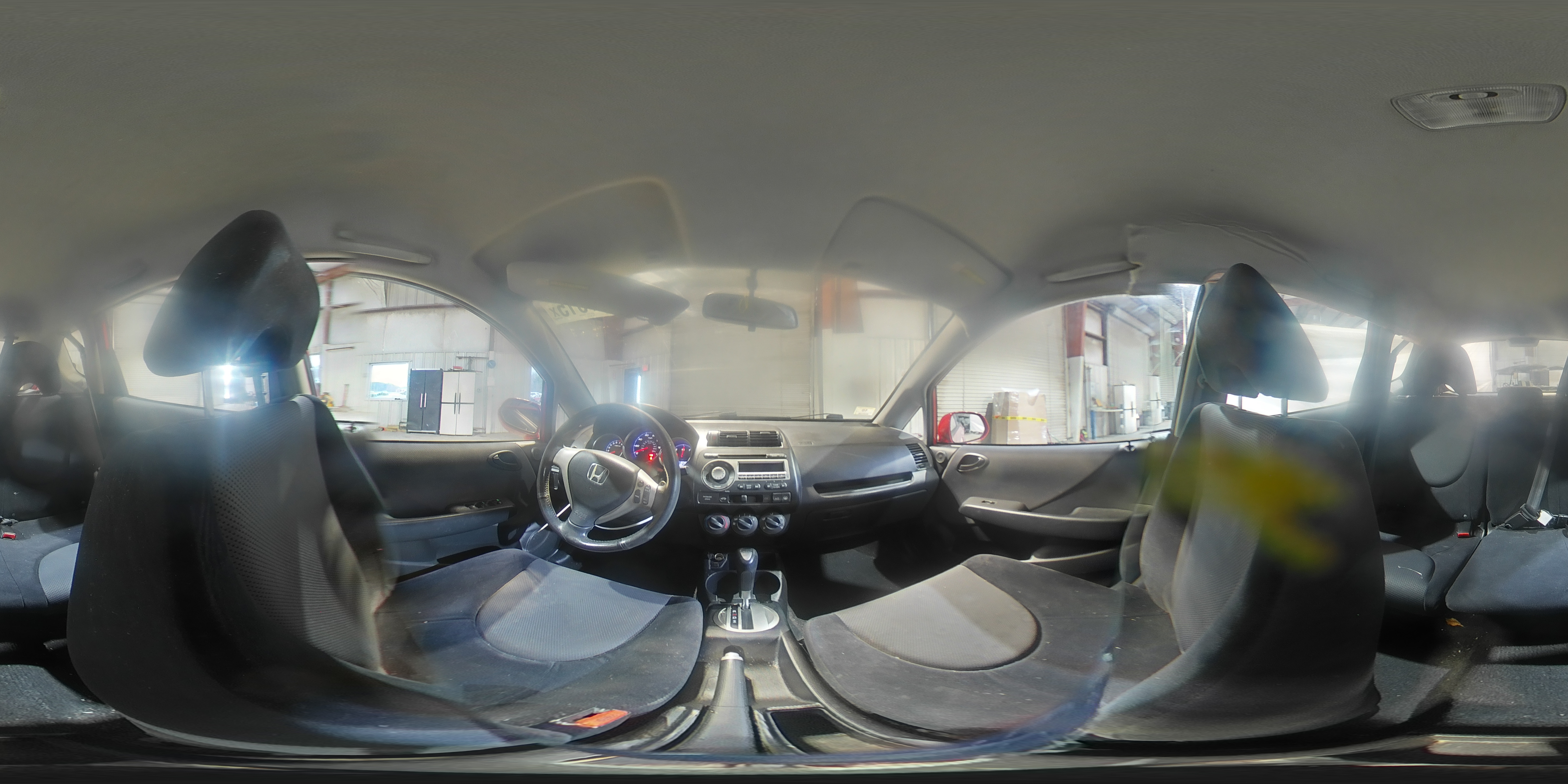 2007 Honda Fit - Image 13